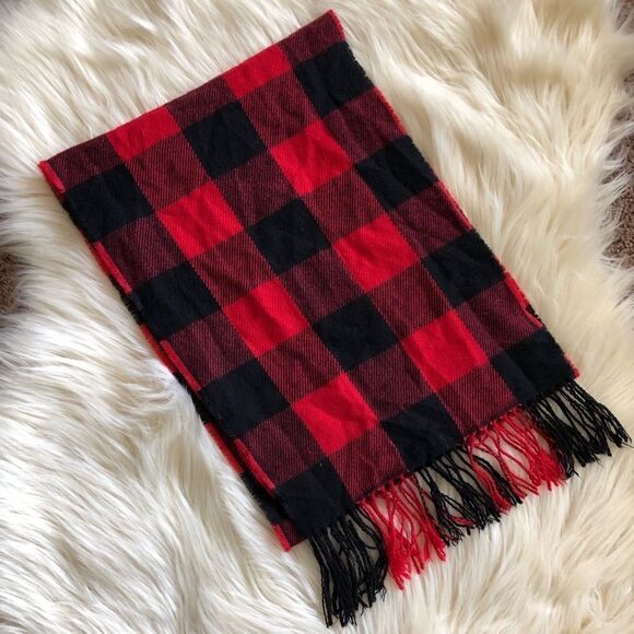 Old Navy Buffalo checkered plaid scarf - Picture 1 of 4